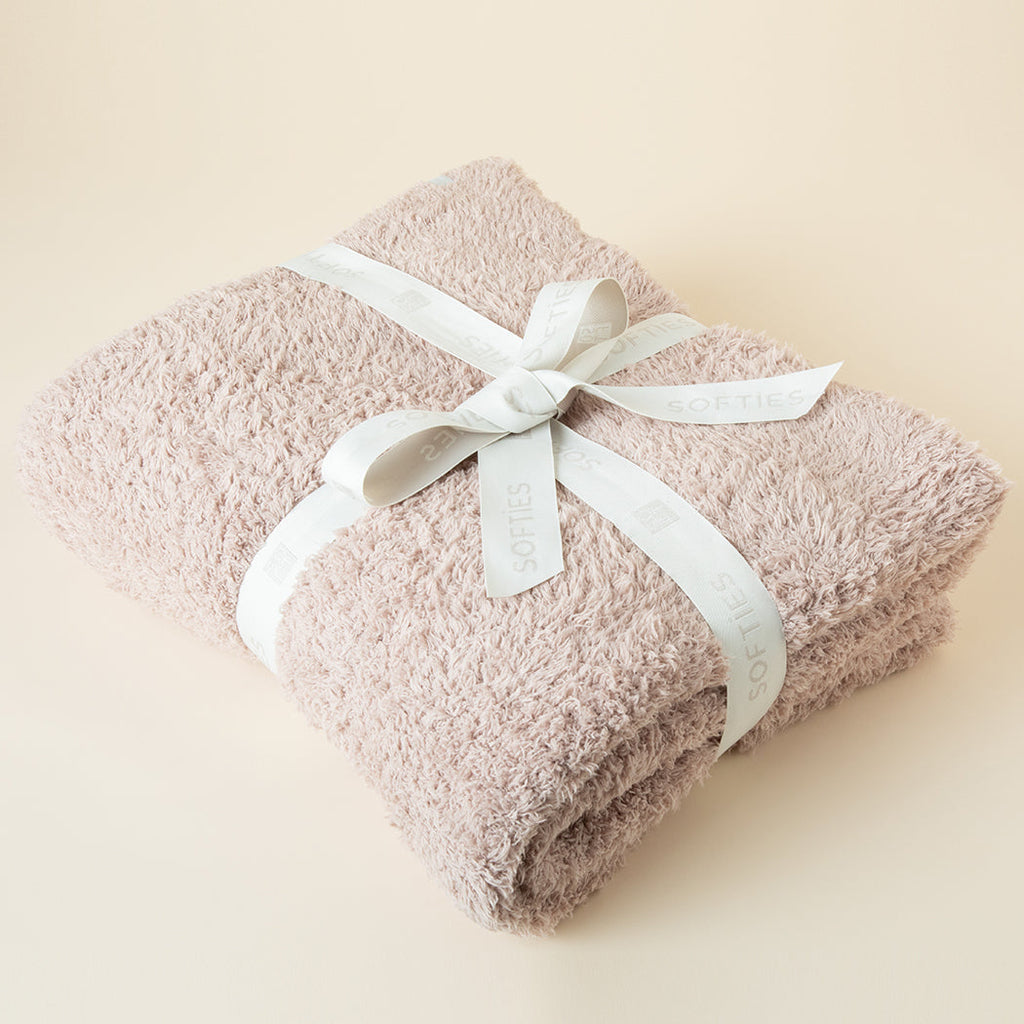 Ultra-Lite Marshmallow 54" x 72" Blanket