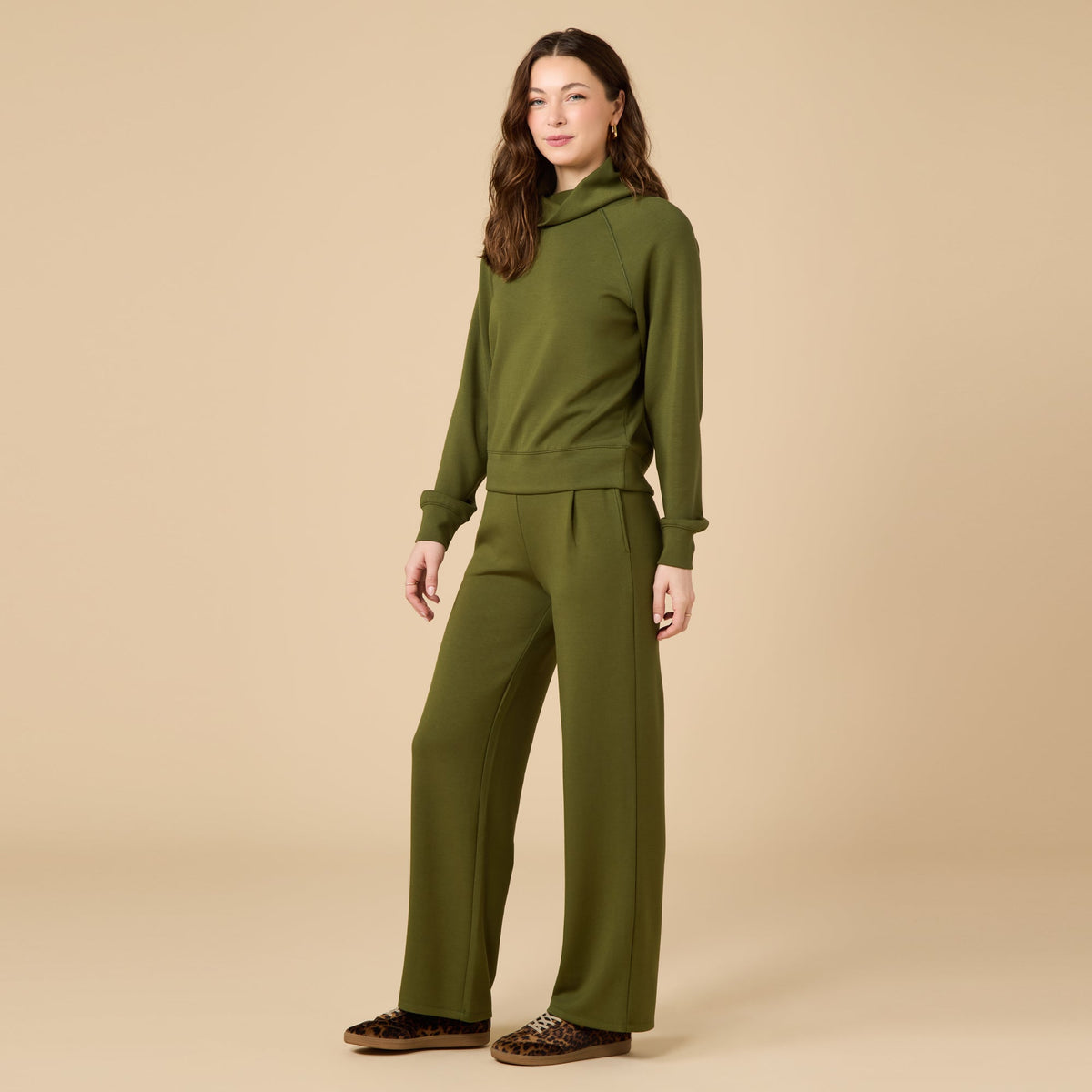 DreamTech Cowl Neck with Pleated Pant