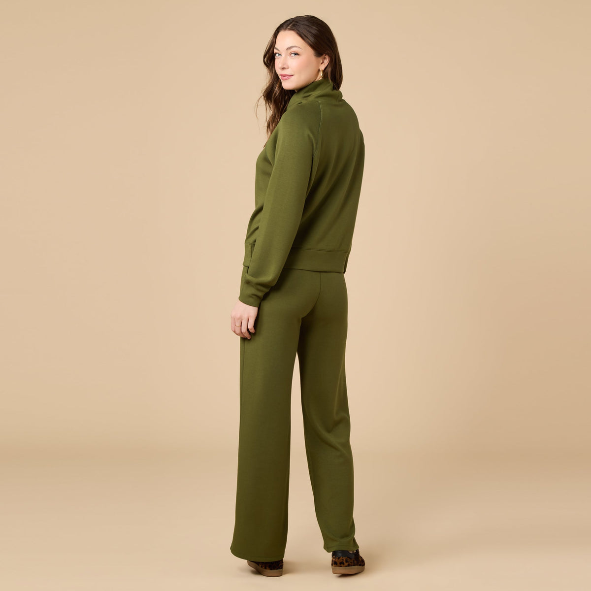 DreamTech Cowl Neck with Pleated Pant