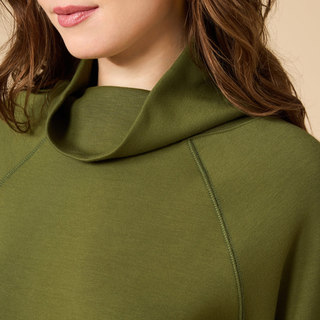DreamTech Cowl Neck with Pleated Pant