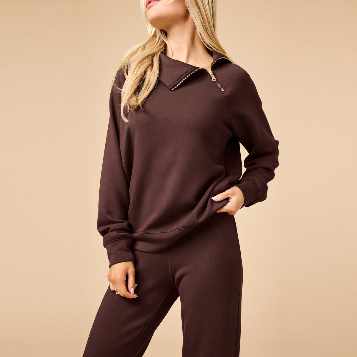 DreamTech Zip Mock Neck with Ankle Pant
