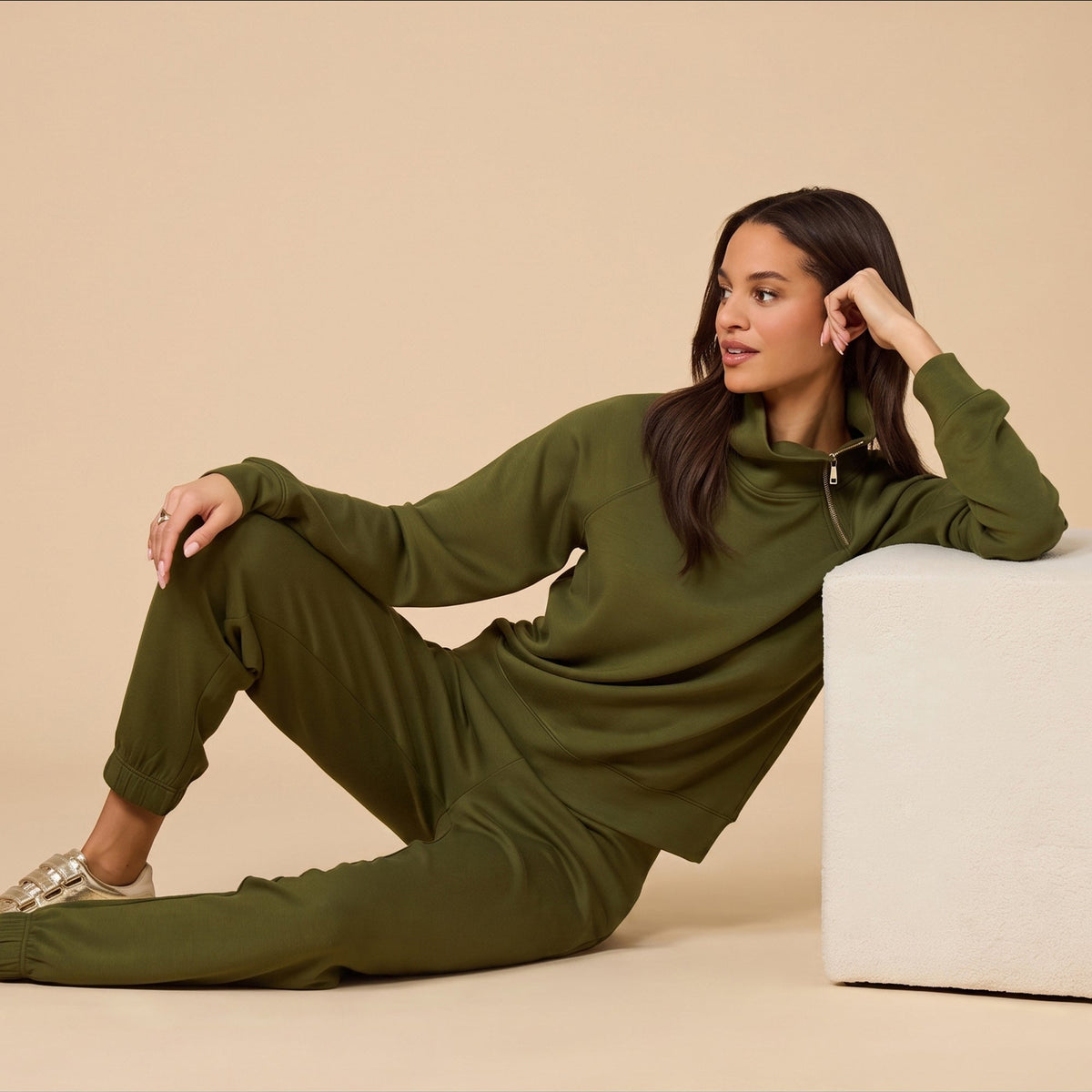 DreamTech Zip Mock Neck with Ankle Pant