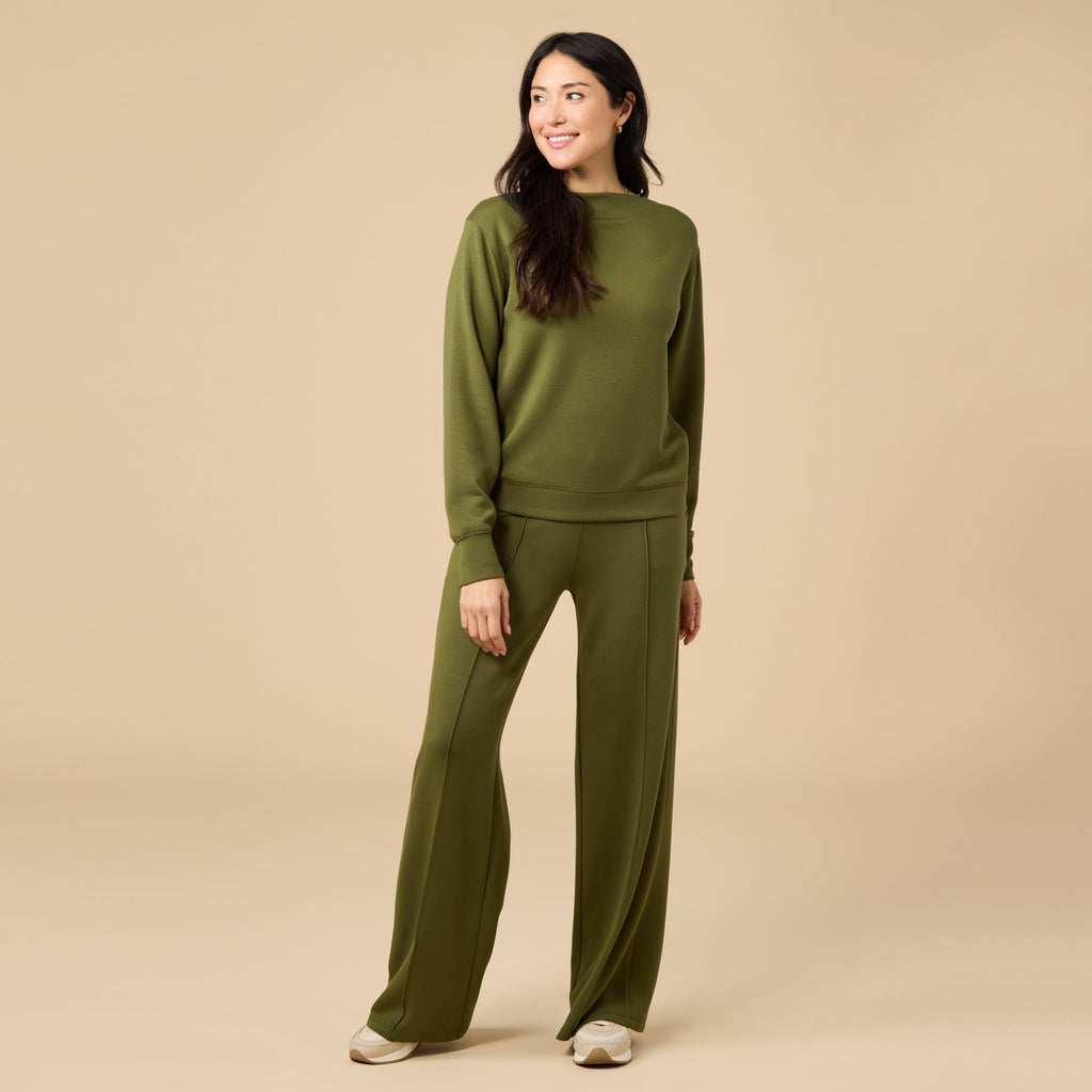 DreamTech Boat Neck with Pintuck Pant Set