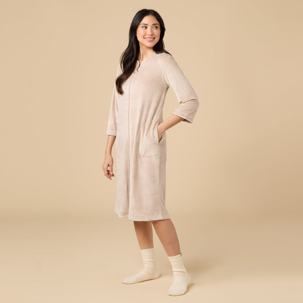 Serenity 42" 3/4 Sleeve Zip Robe