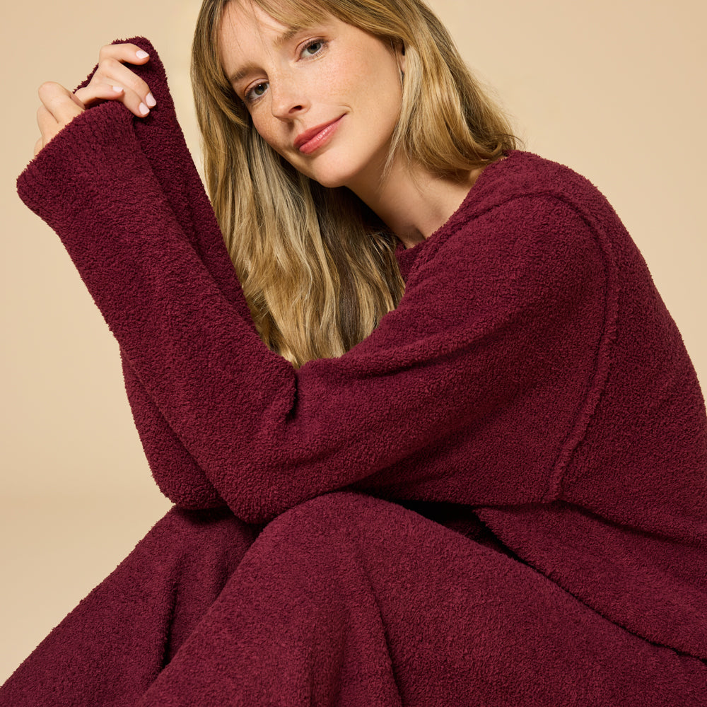 Solid Marshmallow Reverse Seam Crew Neck Lounge Set with Bracelet Sleeve