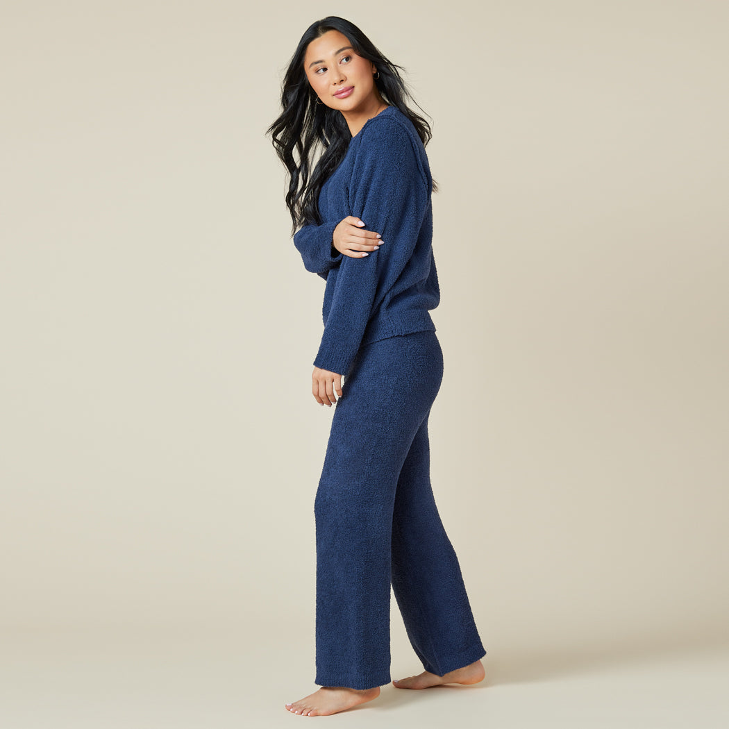 Solid Marshmallow Reverse Seam Crew Neck Lounge Set with Bracelet Sleeve
