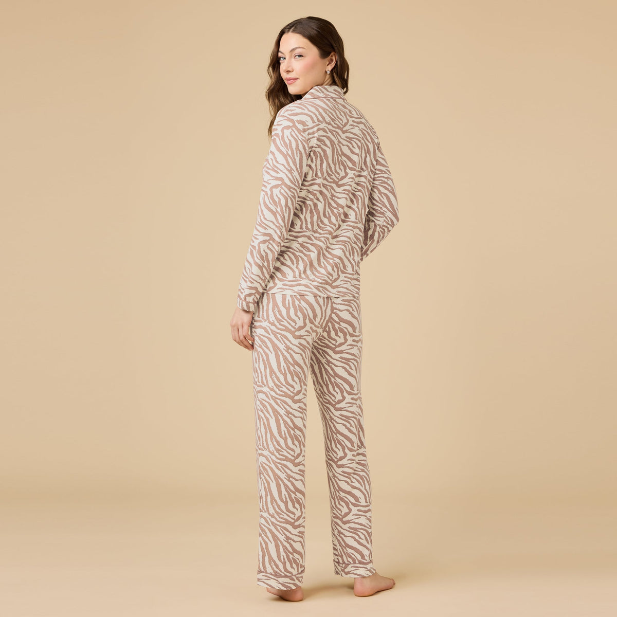 Wildly Soft Slim Notch Collar PJ Set