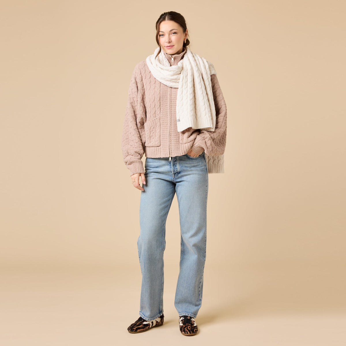 Cable Knit Marshmallow Scarf