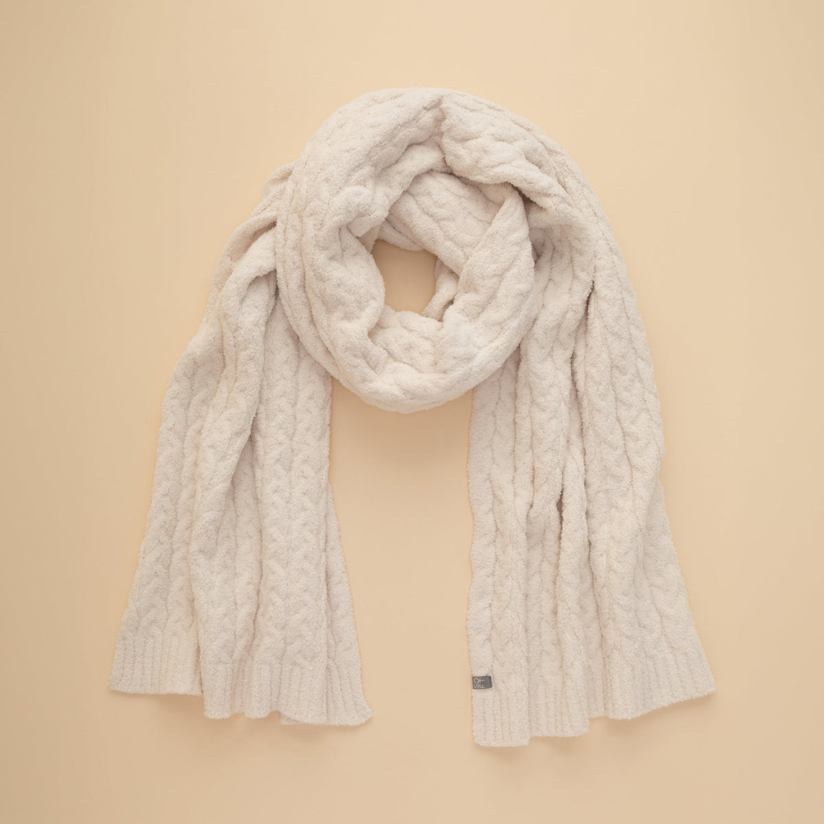 Cable Knit Marshmallow Scarf