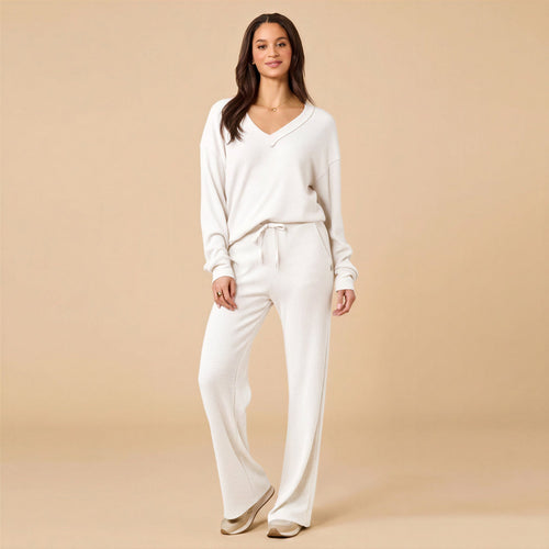 AirThermal Knit V-Neck with Raw Hem and Long Pant