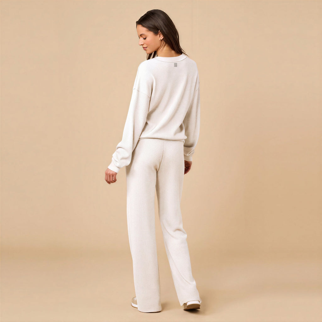AirThermal Knit V-Neck with Raw Hem and Long Pant