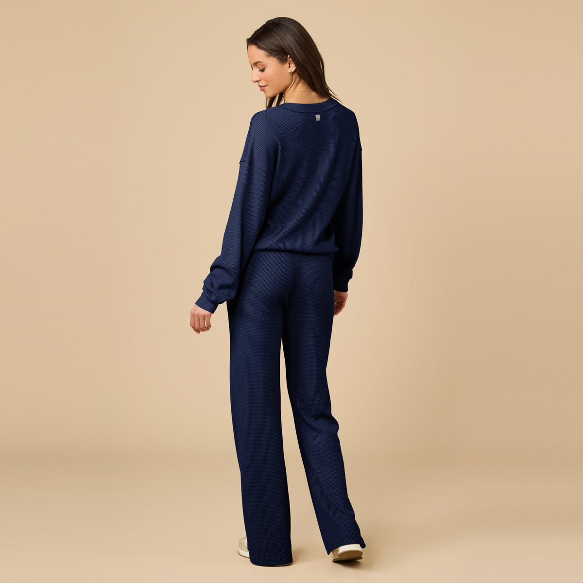 AirThermal Knit V-Neck with Raw Hem and Long Pant