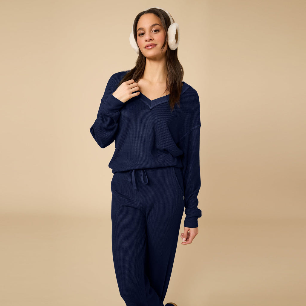 AirThermal Knit V-Neck with Raw Hem and Long Pant
